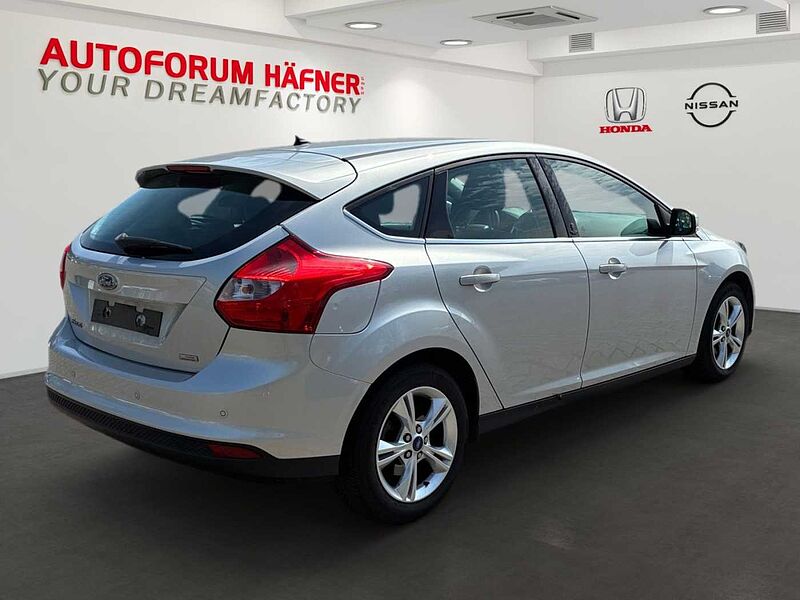 Ford Focus 1.0 EcoBoost Champions Edition Start/Stopp