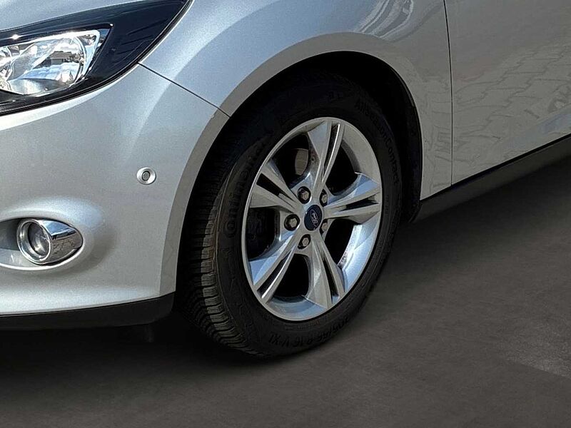 Ford Focus 1.0 EcoBoost Champions Edition Start/Stopp