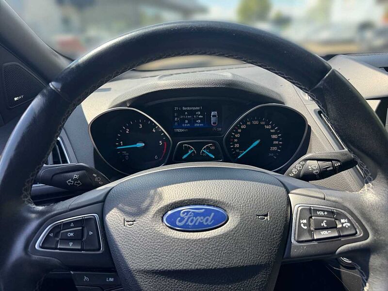 Ford Kuga 2.0 TDCi ST-Line 4x4 Start/Stopp Special Line