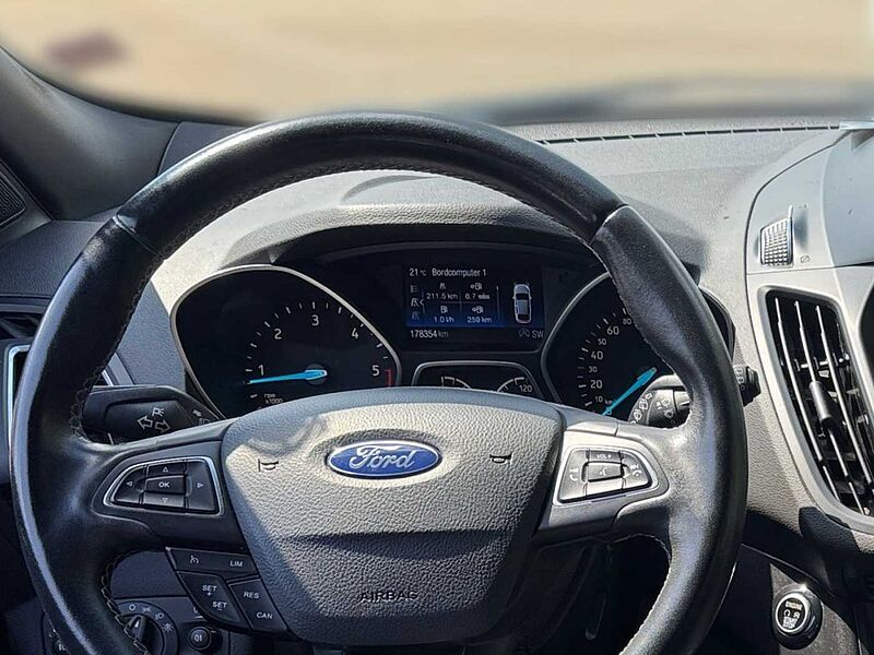 Ford Kuga 2.0 TDCi ST-Line 4x4 Start/Stopp Special Line