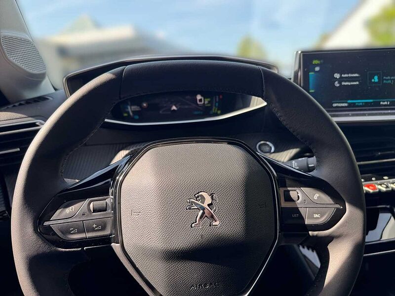 Peugeot 208  136 Allure Pack
